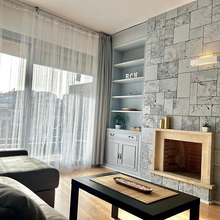 Family-Friendly Home In Central Barcelona 4Bdr ภายนอก รูปภาพ